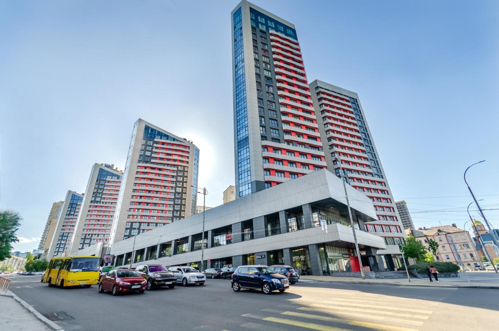 Petrovdom 90-201 In Rc Kvartet Modern Life In Black And White Kiev Exterior foto